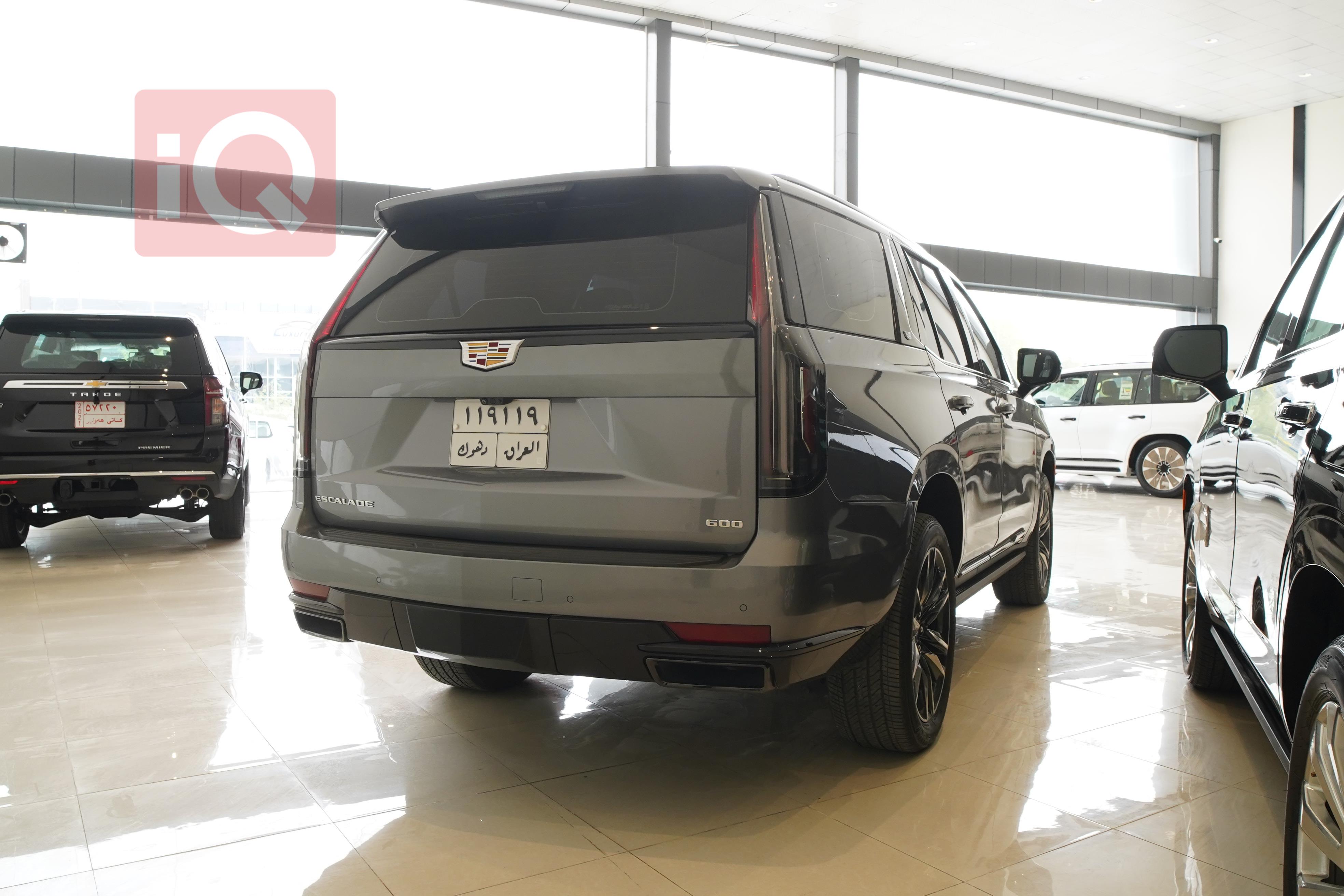 كاديلاك اسكاليد